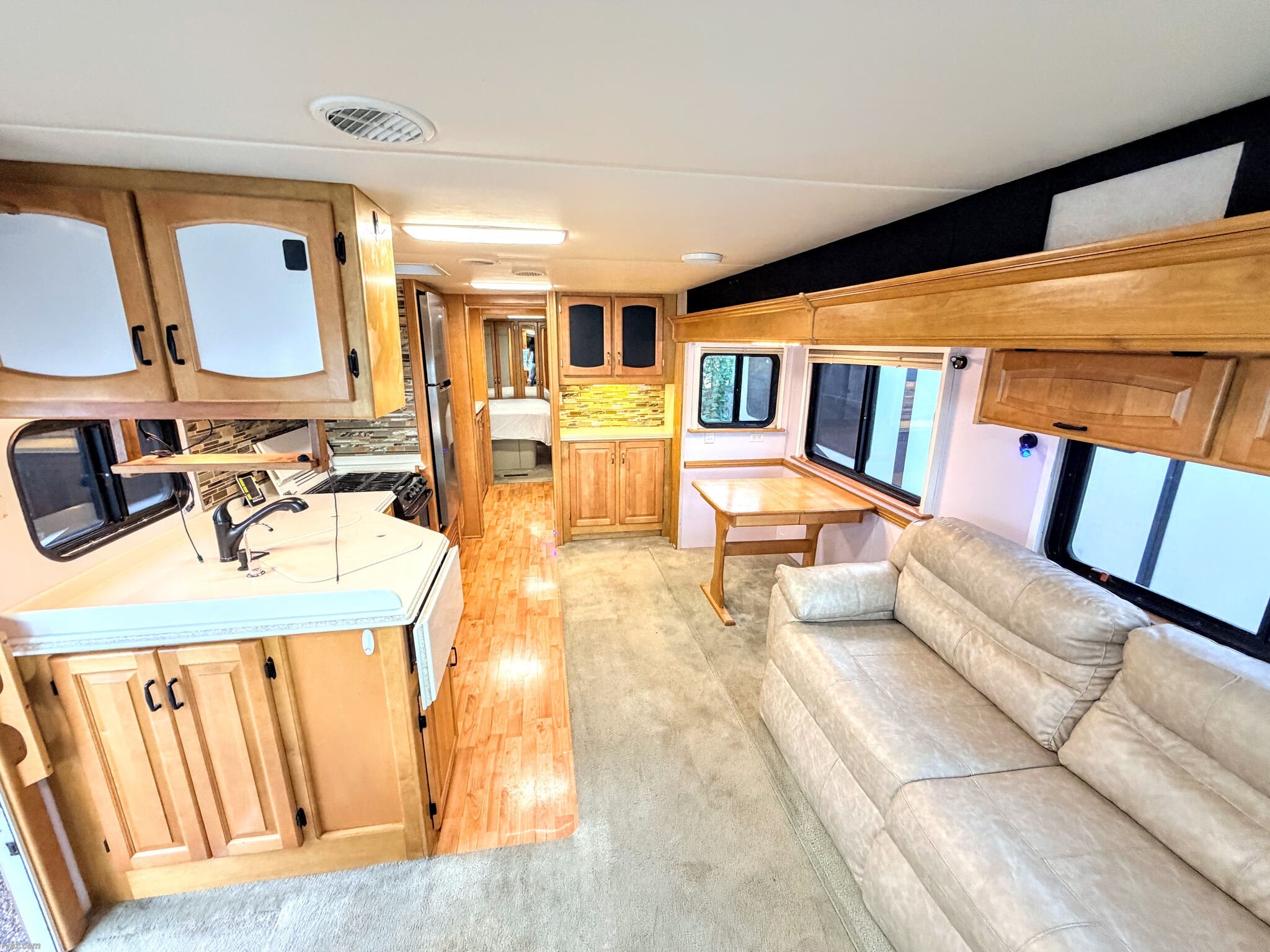 Used 2003 Newmar Mountain Aire 3778 available in Mesa, Arizona
