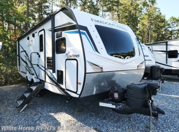 Used 2022 Coachmen Freedom Express Ultra Lite 259FKDS available in Egg Harbor City, New Jersey
