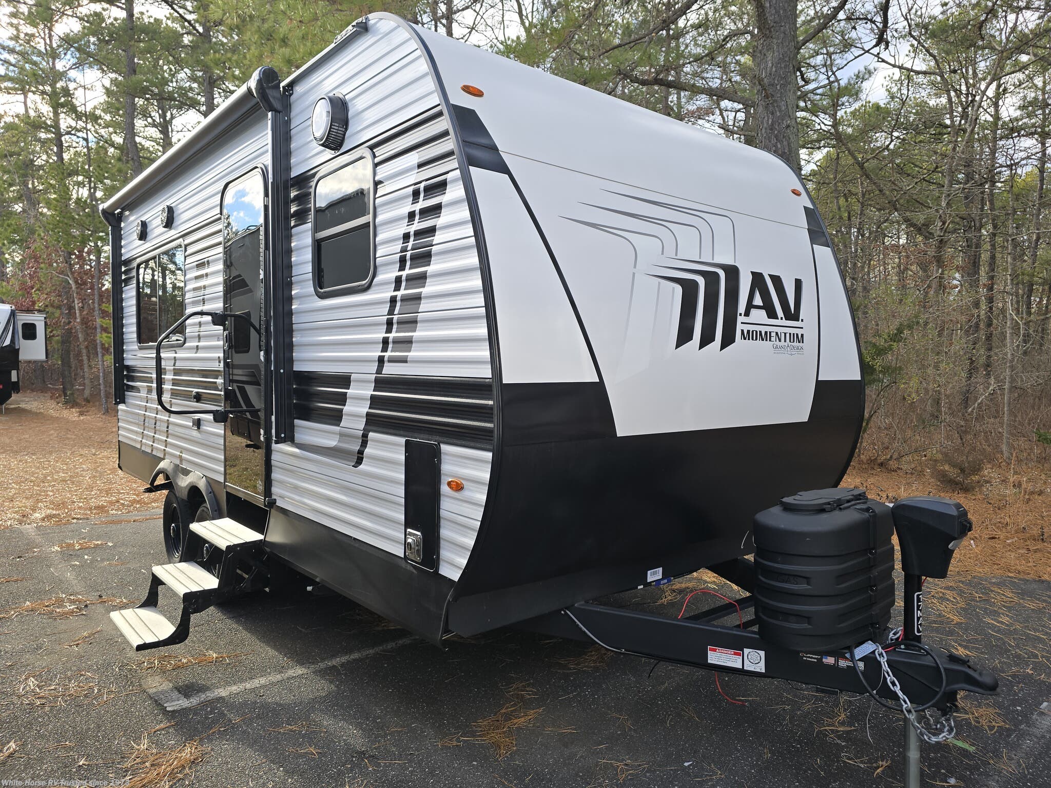 New 2026 Grand Design Momentum MAV 17MAV available in Egg Harbor City, New Jersey