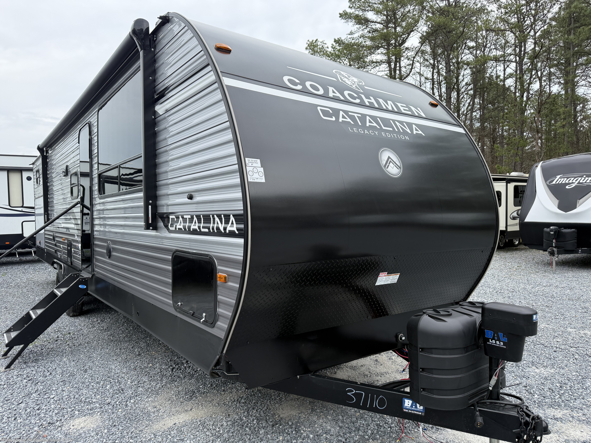 New 2026 Coachmen Catalina Legacy Edition 343BHTS available in Egg Harbor City, New Jersey