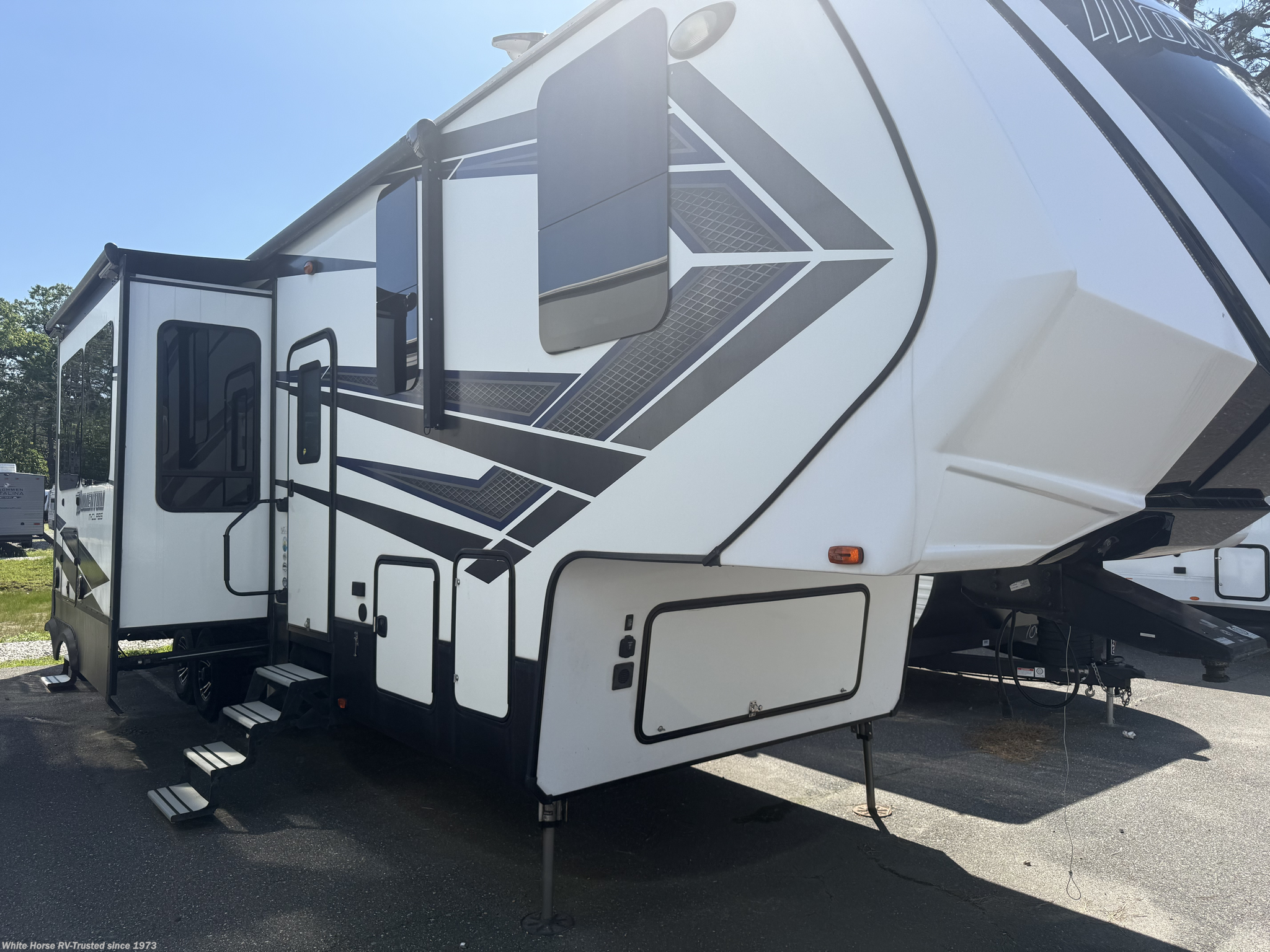 Used 2018 Grand Design Momentum 350M available in Egg Harbor City, New Jersey