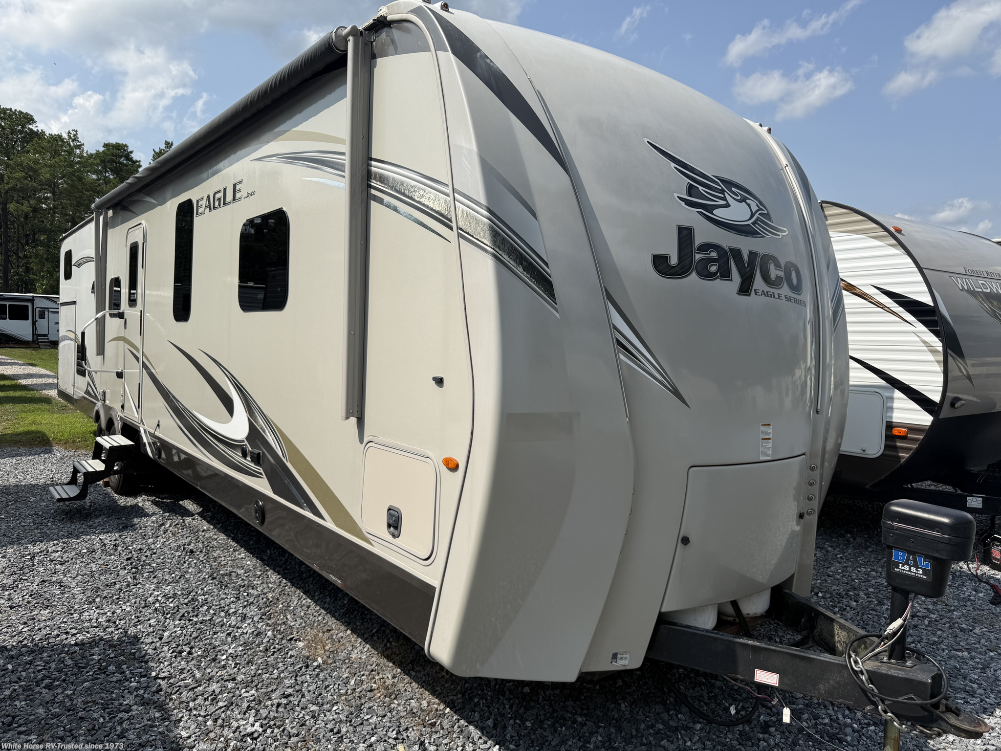Used 2018 Jayco Eagle 333BHOK available in Egg Harbor City, New Jersey