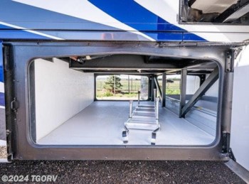 New 2022 Holiday Rambler Endeavor 38N available in Greeley, Colorado