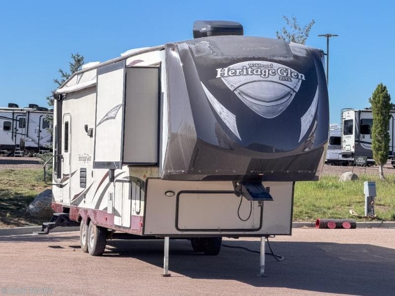 Used 2015  Forest River Wildwood Heritage Glen 266RLBS by Forest River from TGORV in Greeley, CO