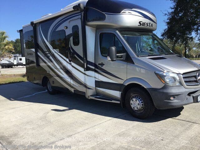 Used 2016 Thor Motor Coach Siesta Sprinter 24SR (in Titusville, FL) available in Salisbury, Maryland