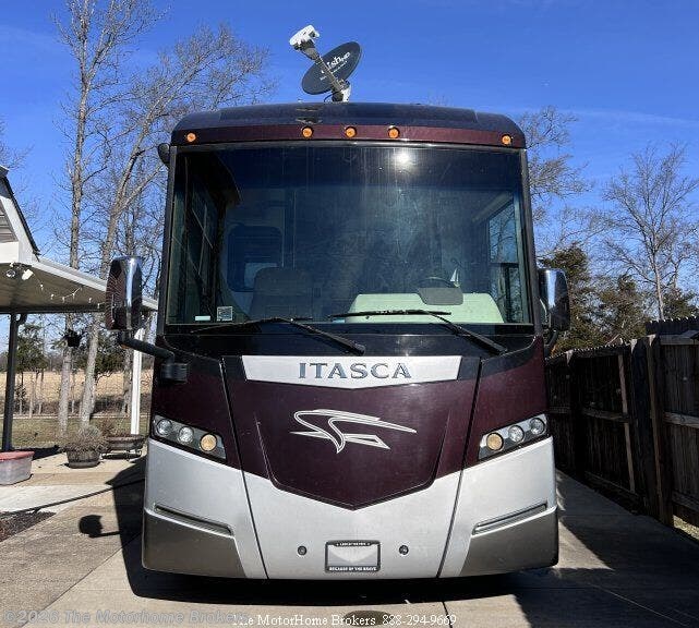 Used 2013 Winnebago Meridian 34B (in Murfreesboro, TN) available in Salisbury, Maryland