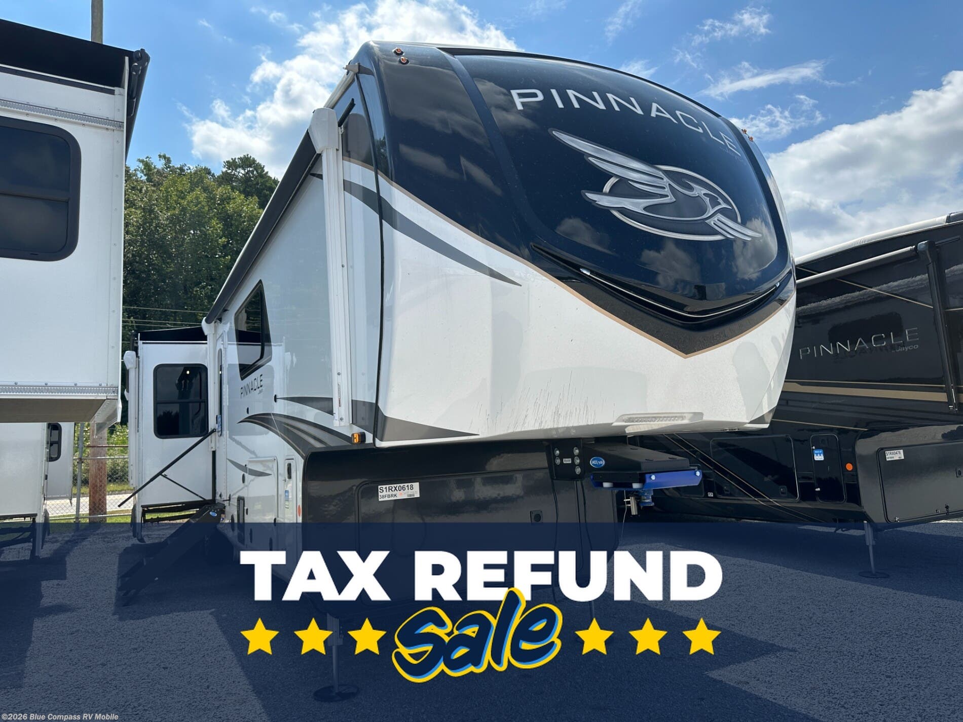 New 2025 Jayco Pinnacle 38FBRK available in Theodore, Alabama