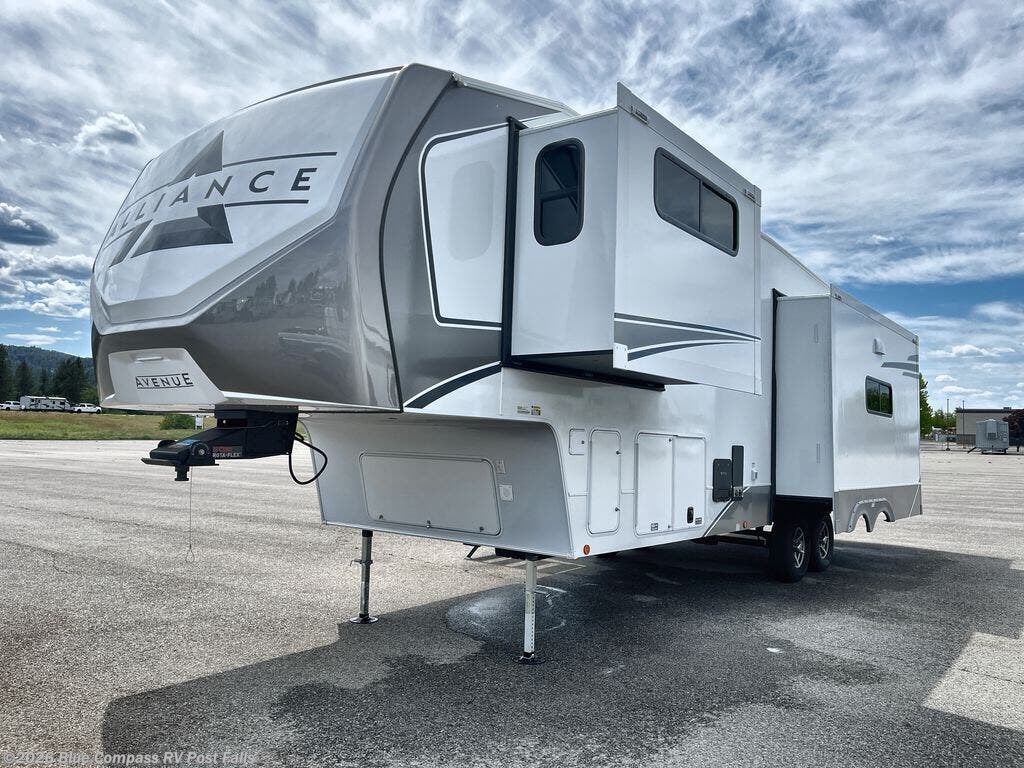 New 2026 Alliance RV Avenue 32RLS available in Post Falls, Idaho