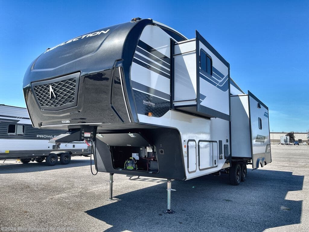 New 2027 Grand Design Reflection 303RLS available in Post Falls, Idaho