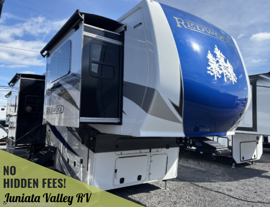 New 2024 CrossRoads Redwood RW4200FL available in Mifflintown, Pennsylvania
