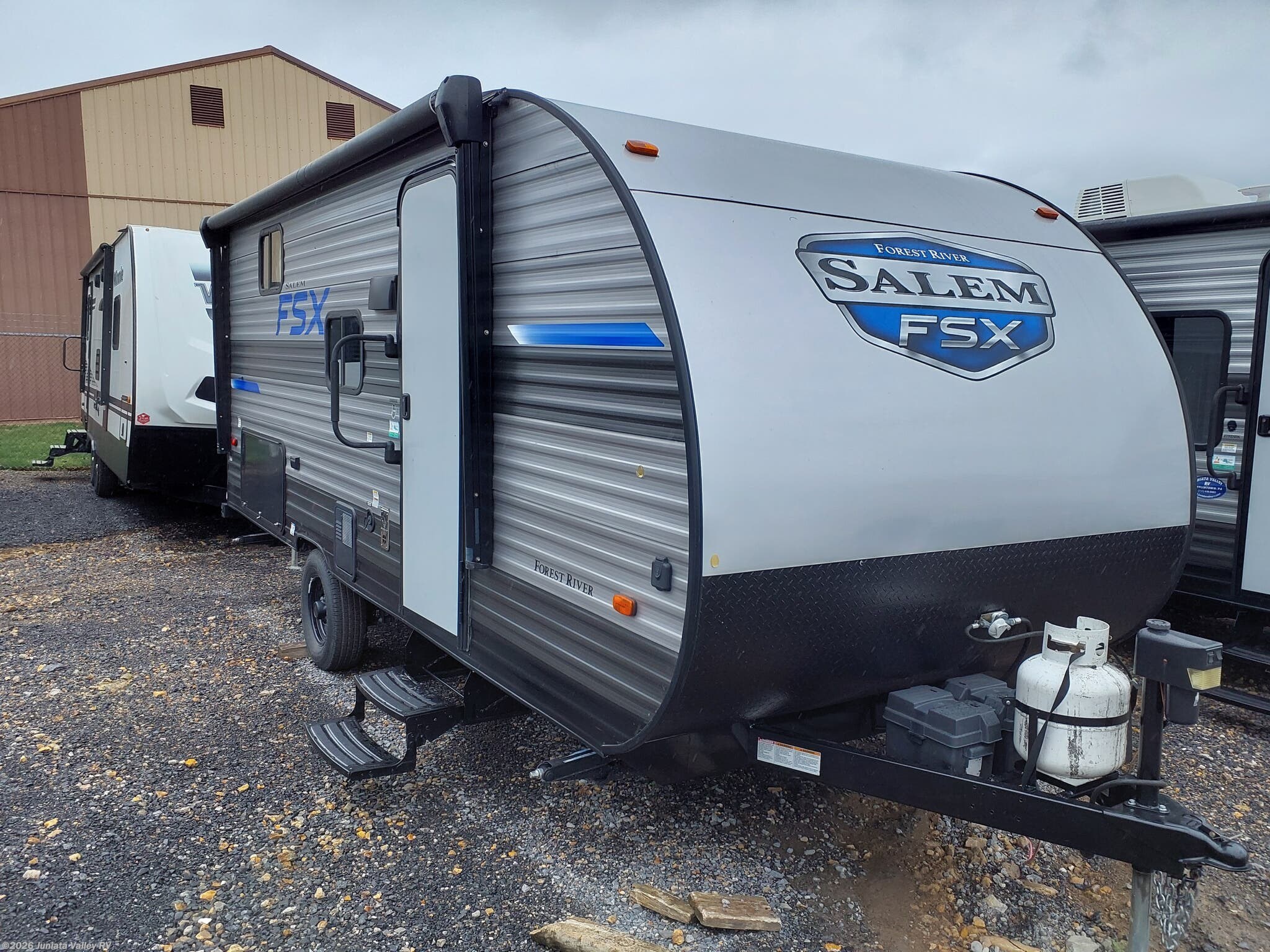 Used 2021 Forest River Salem FSX 178BHSK available in Mifflintown, Pennsylvania