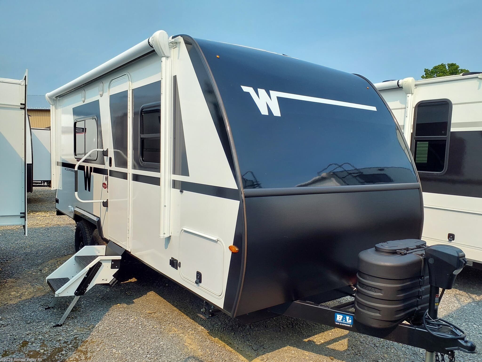 New 2027 Winnebago Micro Minnie 2000TRB available in Mifflintown, Pennsylvania