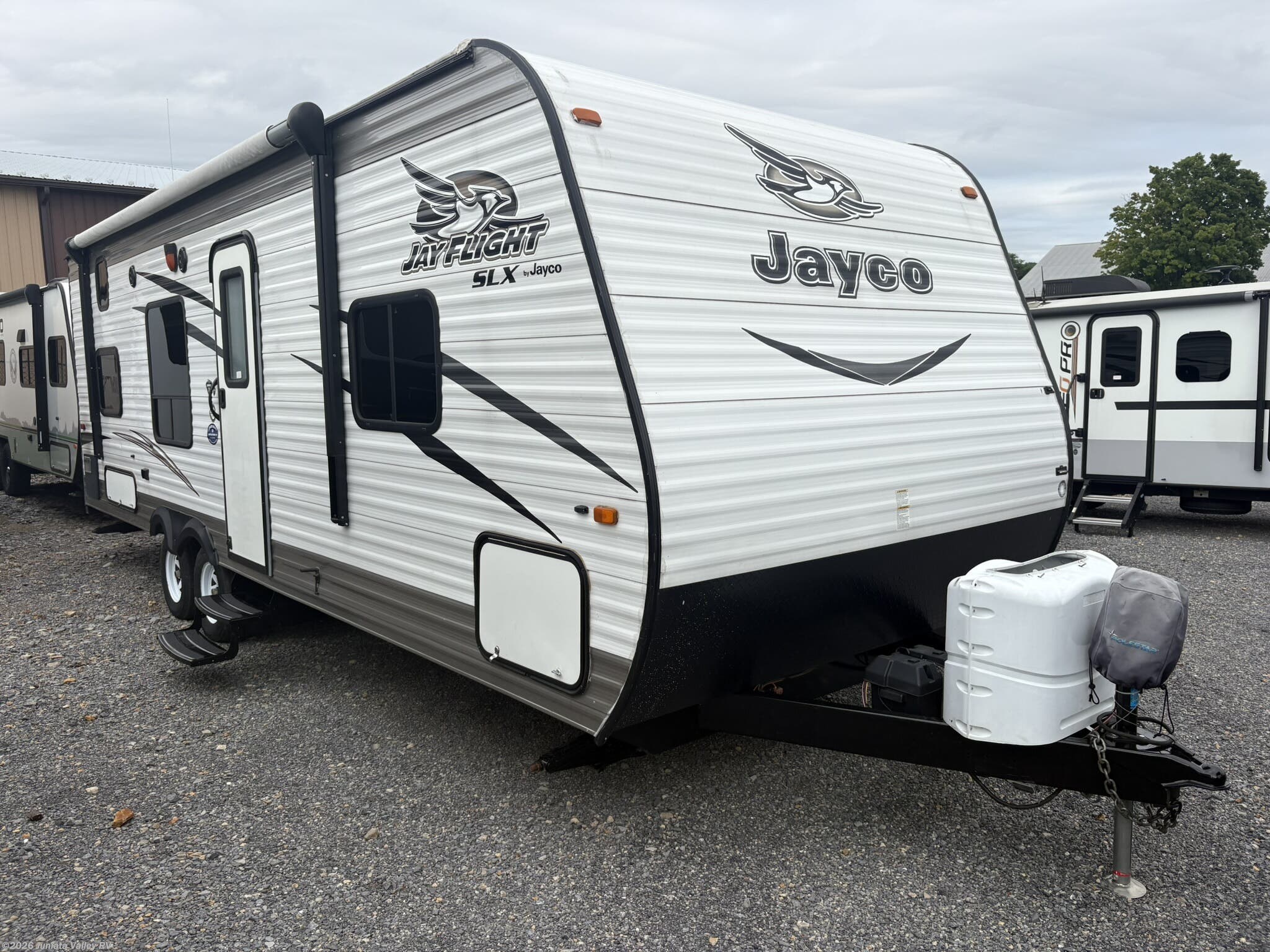 Used 2016 Jayco Jay Feather SLX 264BHW available in Mifflintown, Pennsylvania