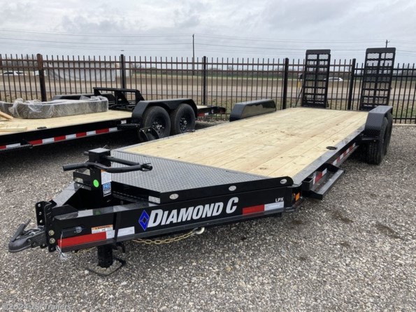 2021 Diamond C LPX 22’ x 82” 207 Package available in Van Alstyne, TX