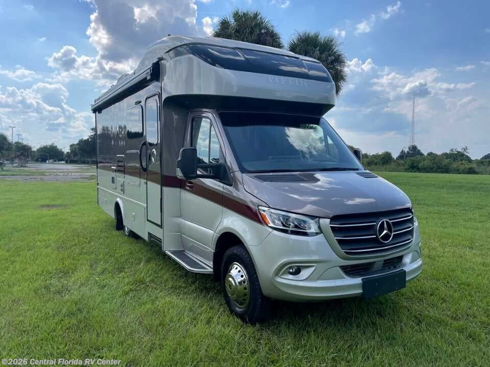 Used 2020 Tiffin Wayfarer 25 RW available in Apopka, Florida