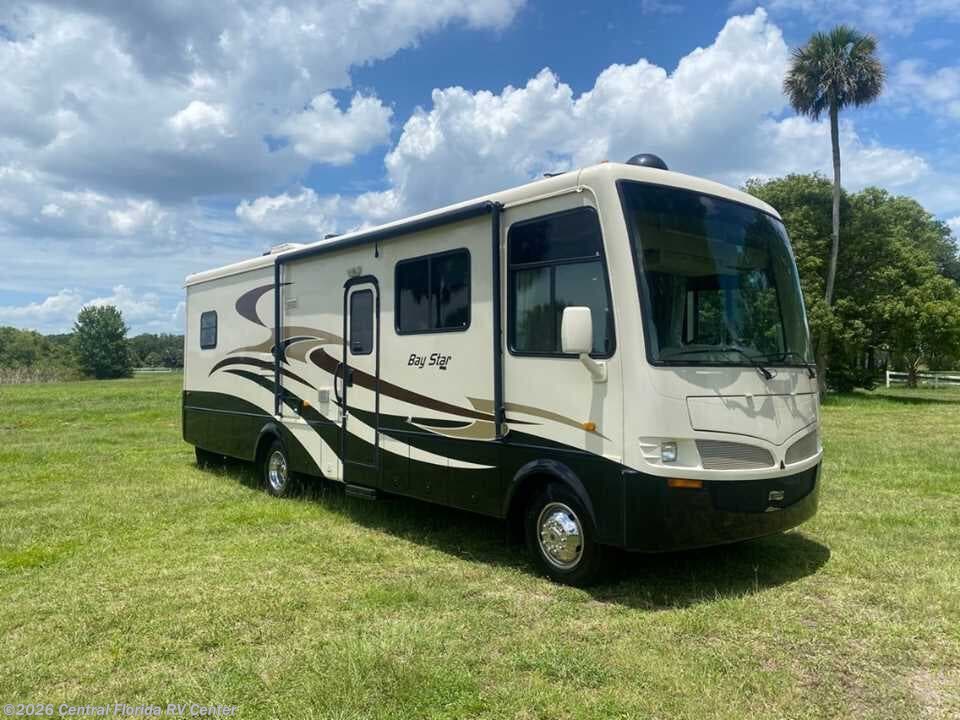 Used 2010 Newmar Bay Star 3202 available in Apopka, Florida