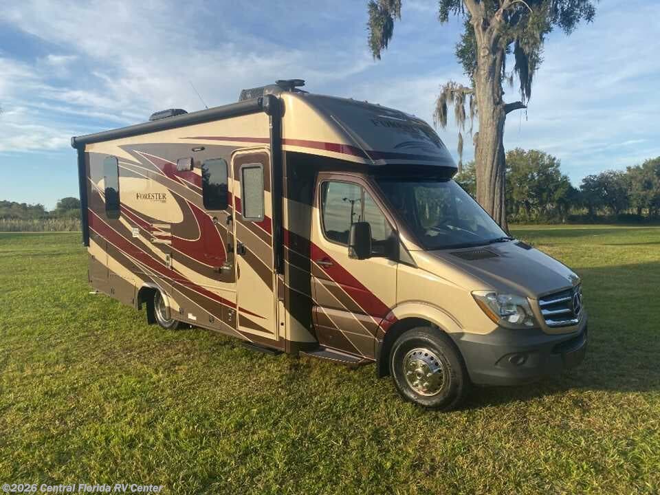 Used 2018 Forest River  2401R available in Apopka, Florida