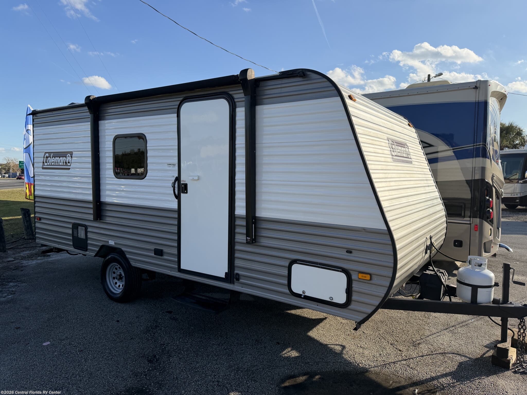 Used 2023 Dutchmen Coleman Lantern 17B available in Apopka, Florida