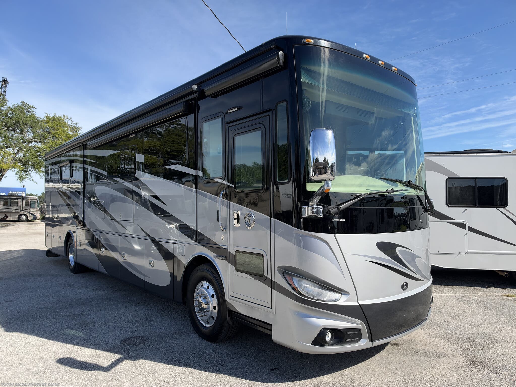 Used 2018 Tiffin Phaeton 40 IH available in Apopka, Florida
