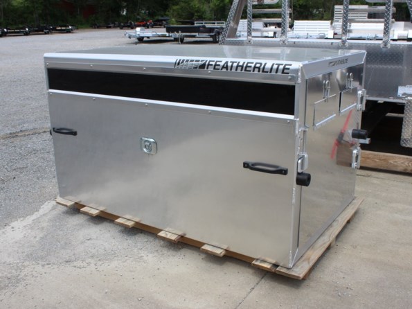 2022 Featherlite 8191 HOG/SHEEP TOPPER available in Mount Vernon, IL