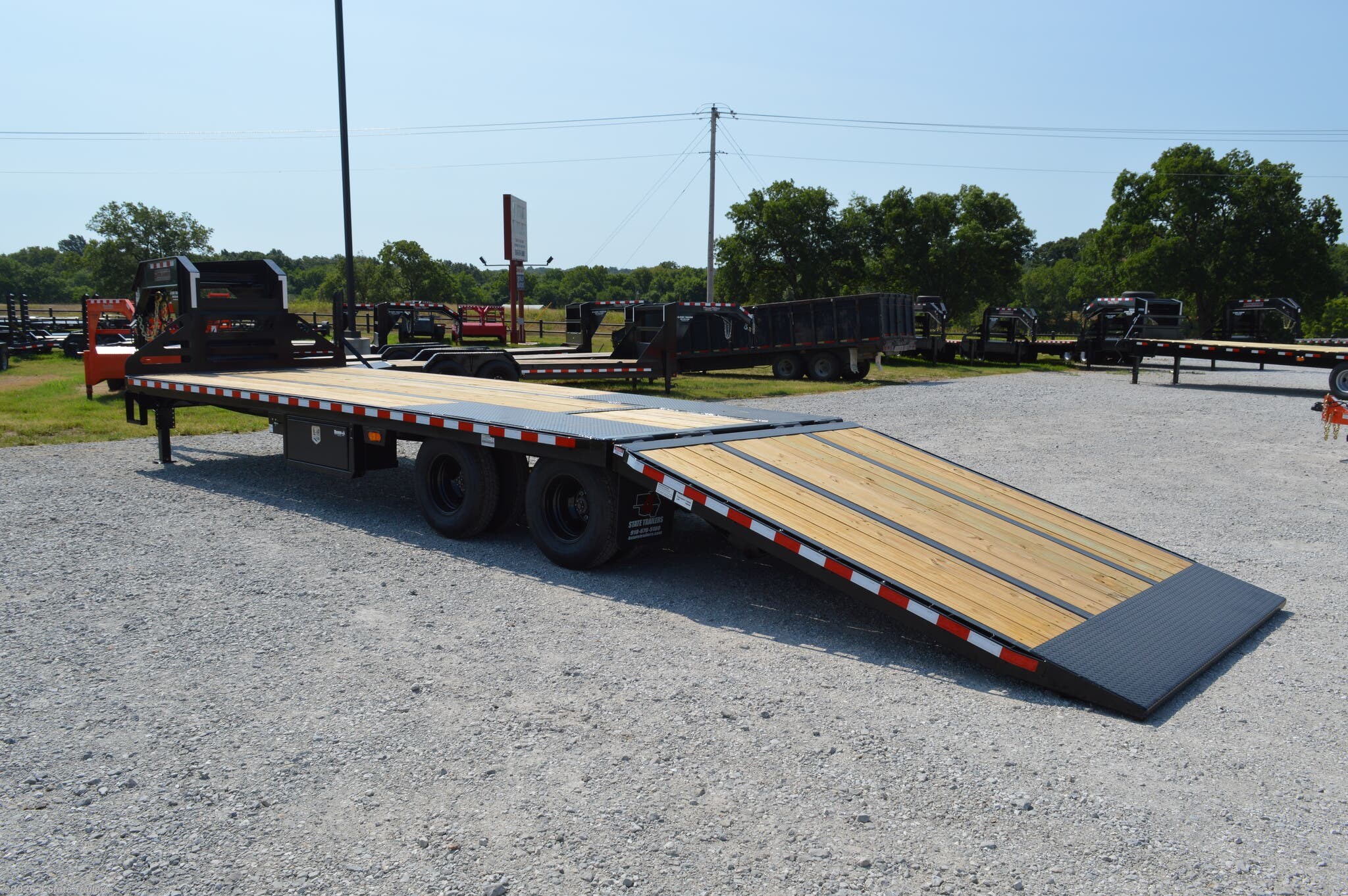 8x32 Flatbed/Flat Deck (Heavy Duty) Trailer for sale New Midsota 8