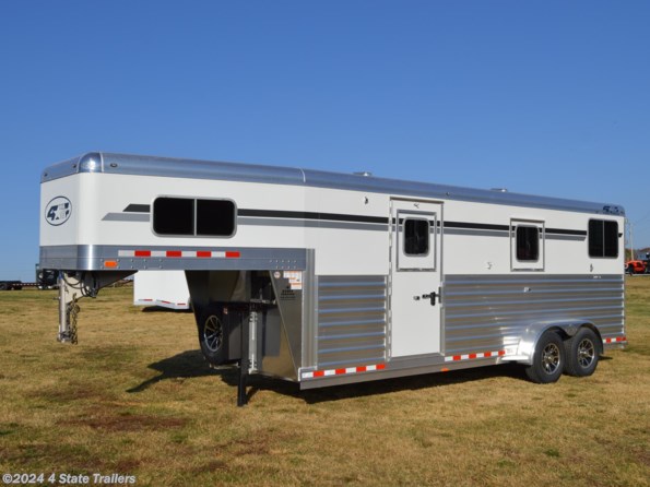 2024 4-Star 6'10"X22'X7'6" 2+1 HORSE TRAILER W/ HYDRAULIC JACK available in Fairland, OK