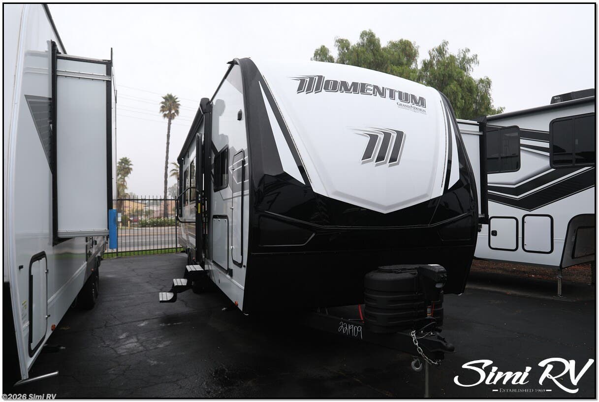 New 2025 Grand Design Momentum G-Class (Travel Trailer) 28G available in Simi Valley, California
