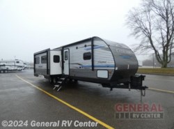 Used 2019 Coachmen Catalina Legacy 333BHTSCK available in North Canton, Ohio