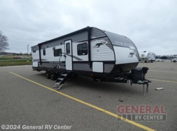 Used 2022 Heartland Trail Runner 30RBK available in North Canton, Ohio