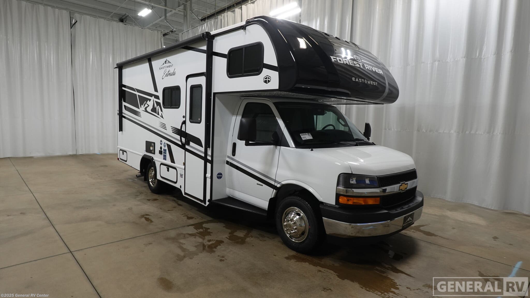 New 2026 East to West Entrada 220S available in North Canton, Ohio