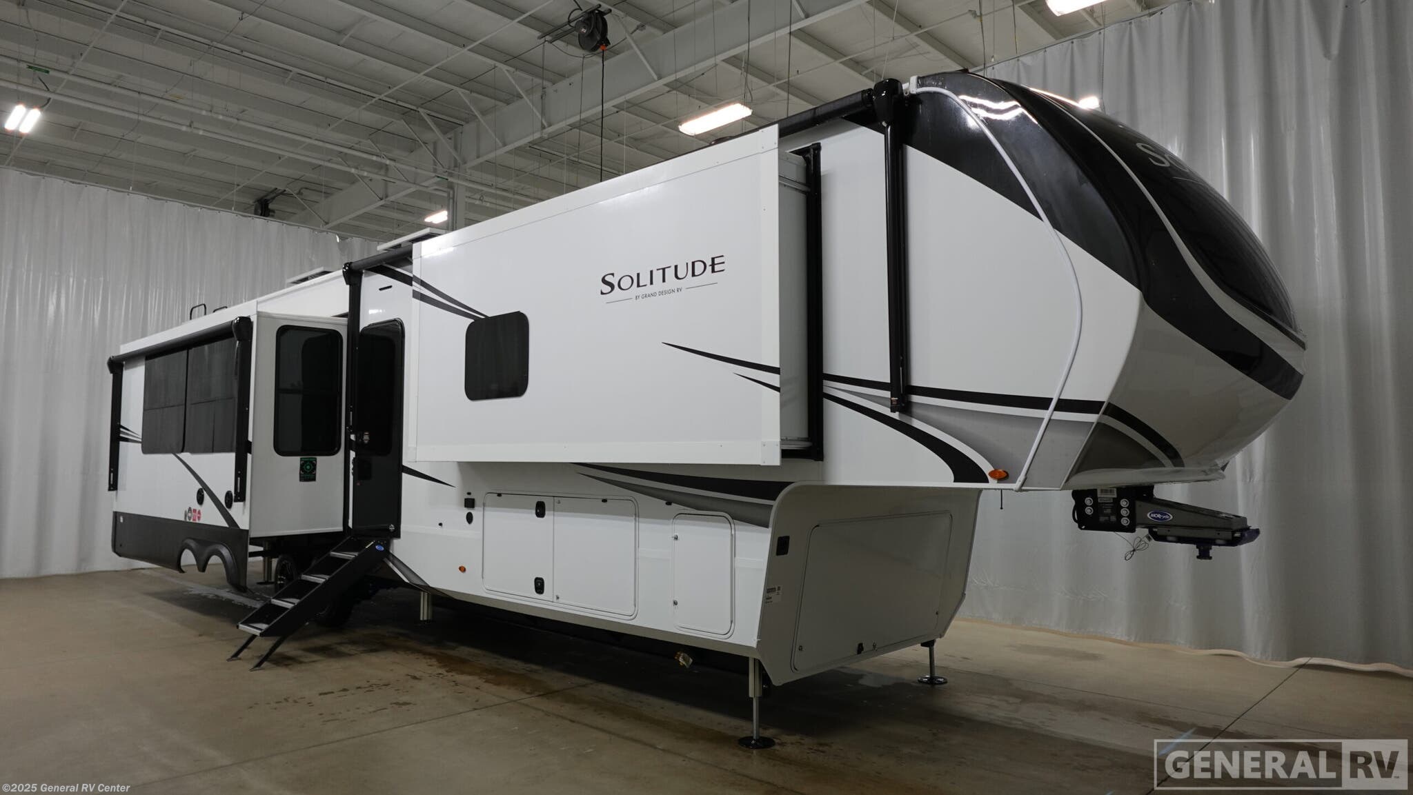 New 2026 Grand Design Solitude 417KB available in North Canton, Ohio
