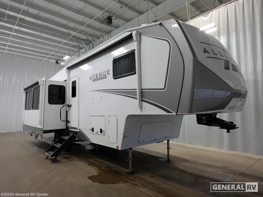 New 2026 Alliance RV Avenue 29RL available in North Canton, Ohio