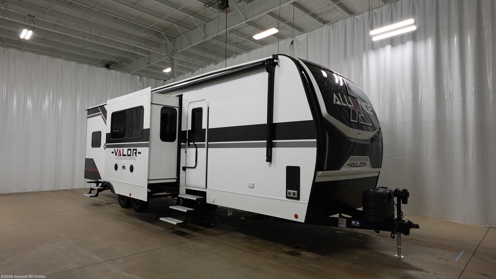 New 2026 Alliance RV Valor 32T13 available in North Canton, Ohio