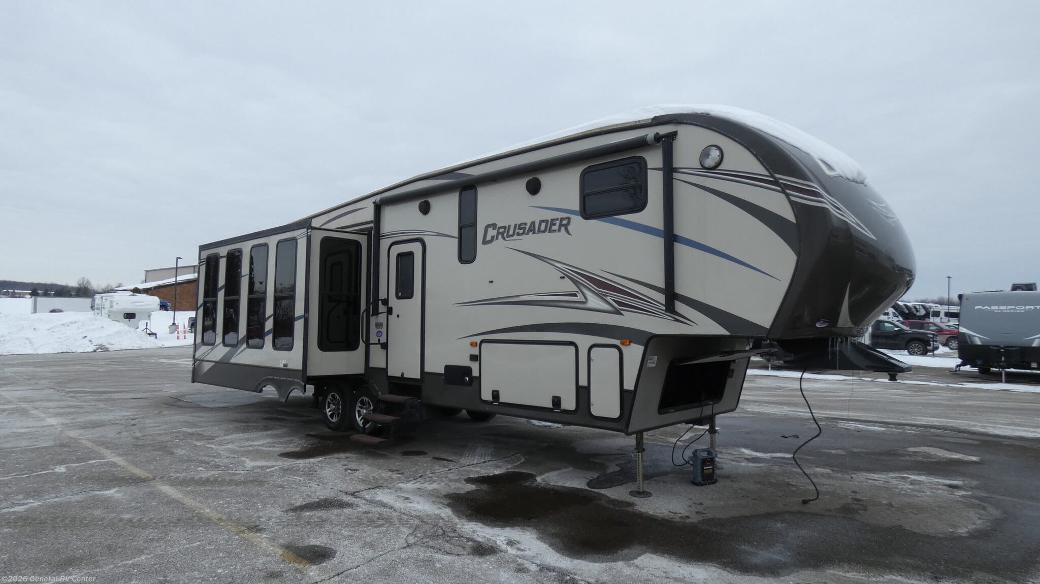 Used 2015 Prime Time Crusader 322RES available in North Canton, Ohio