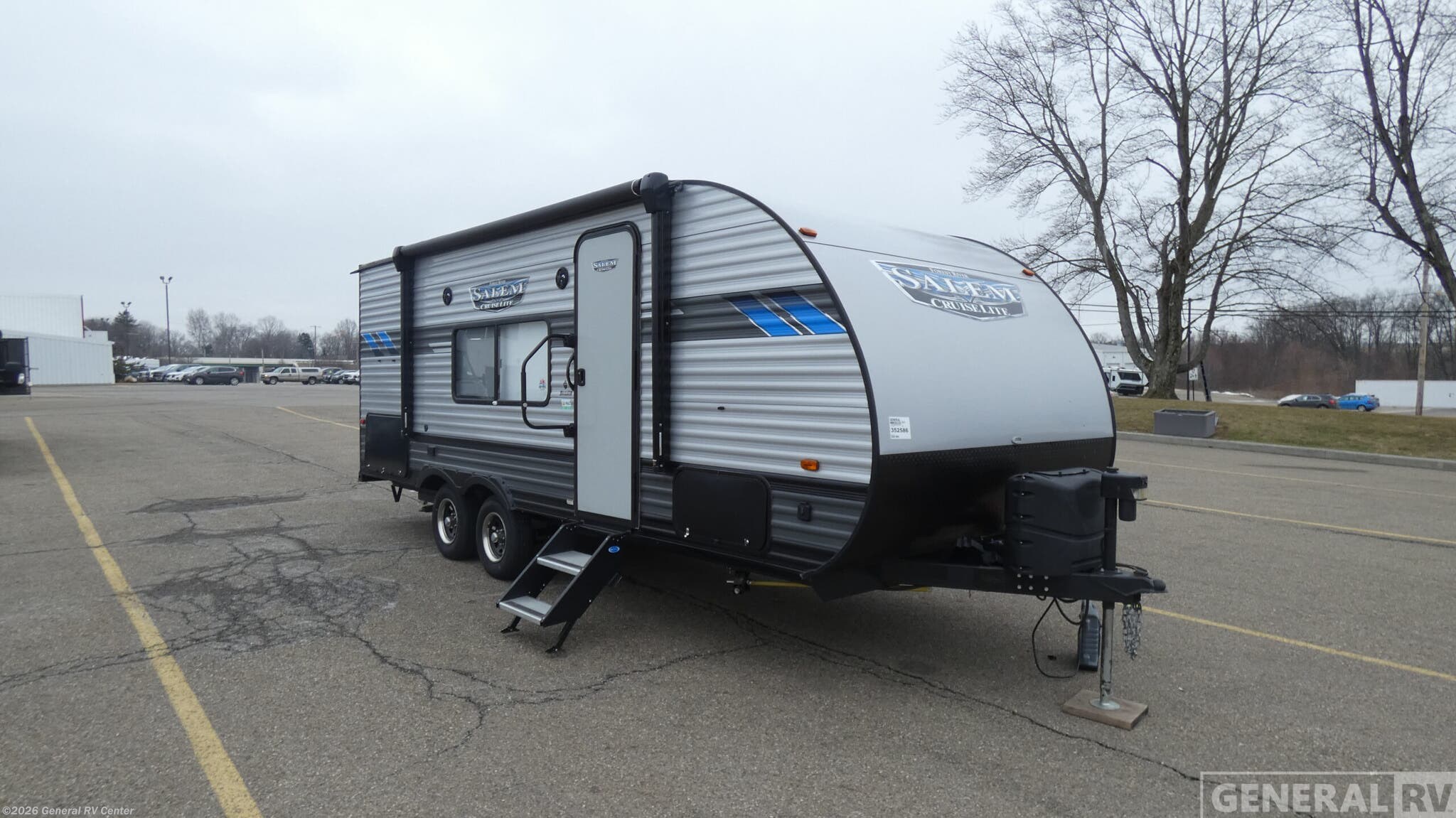 Used 2021 Forest River Salem Cruise Lite 19DBXL available in North Canton, Ohio
