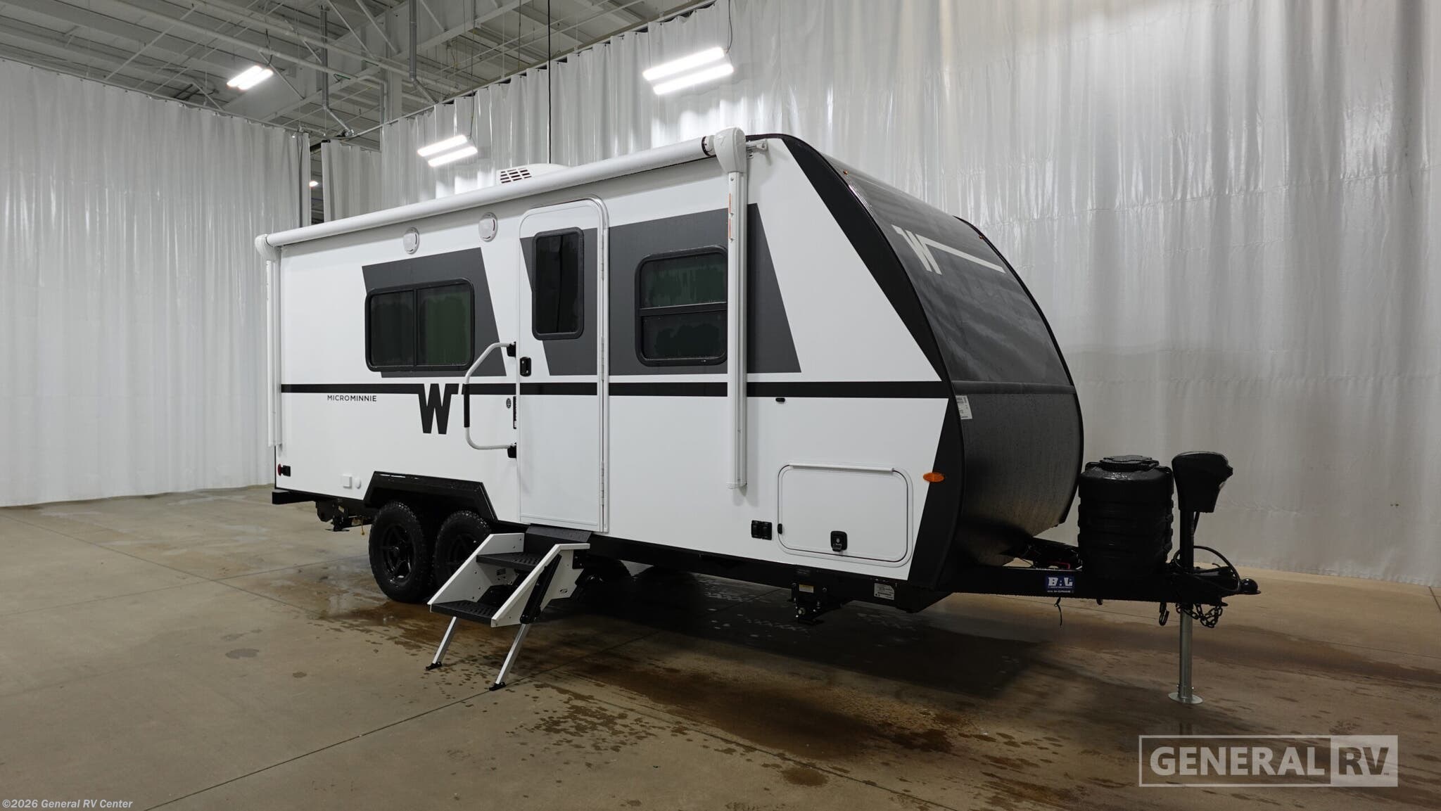New 2026 Winnebago Micro Minnie 2000TRB available in North Canton, Ohio
