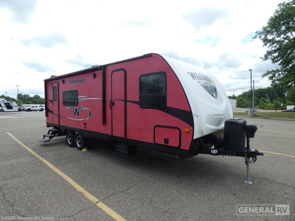 Used 2019 Winnebago Minnie 2401RG-1SL available in North Canton, Ohio
