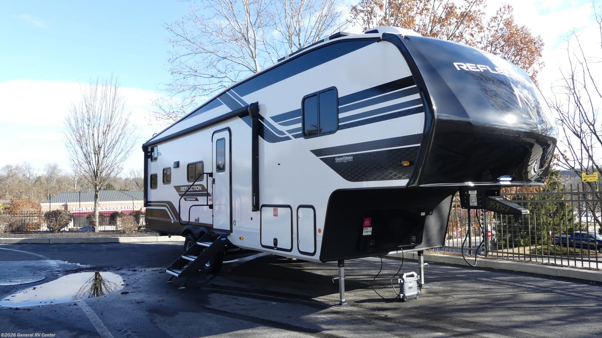 New 2026 Grand Design Reflection 100 Series 27BH available in North Canton, Ohio