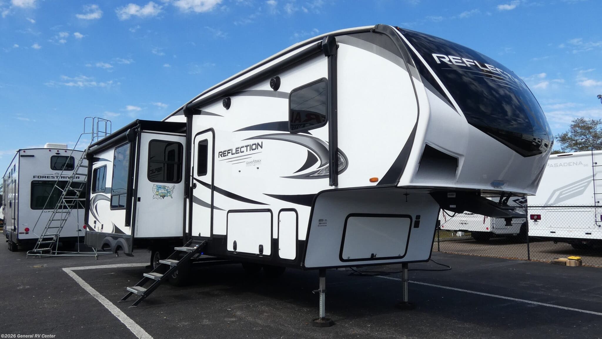 Used 2022 Grand Design Reflection 303RLS available in Orange Park, Florida