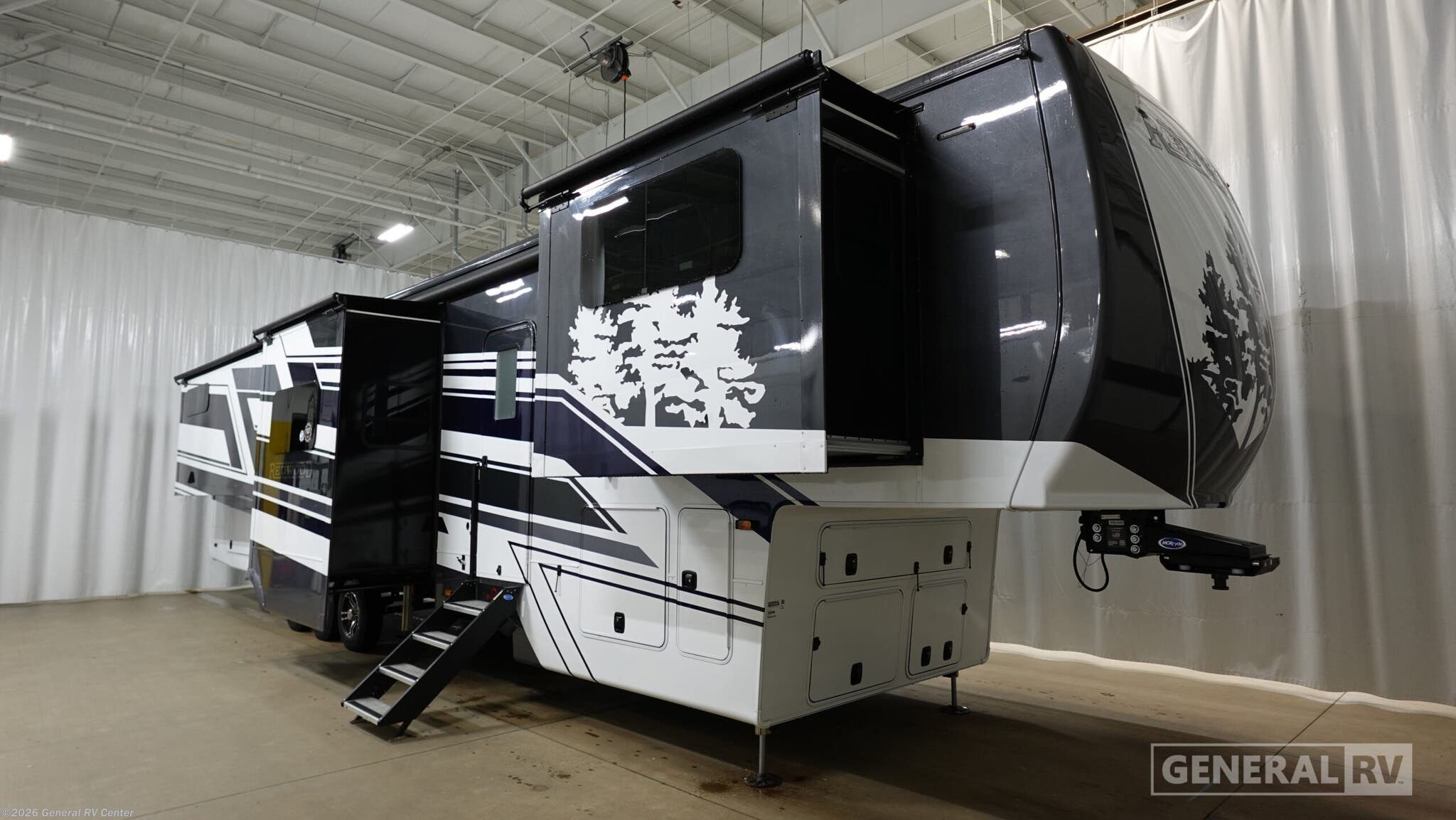 New 2026 CrossRoads Redwood 420FL available in Orange Park, Florida