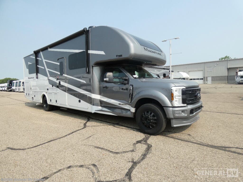 New 2026 Thor Motor Coach Magnitude Grand L35 available in Orange Park, Florida