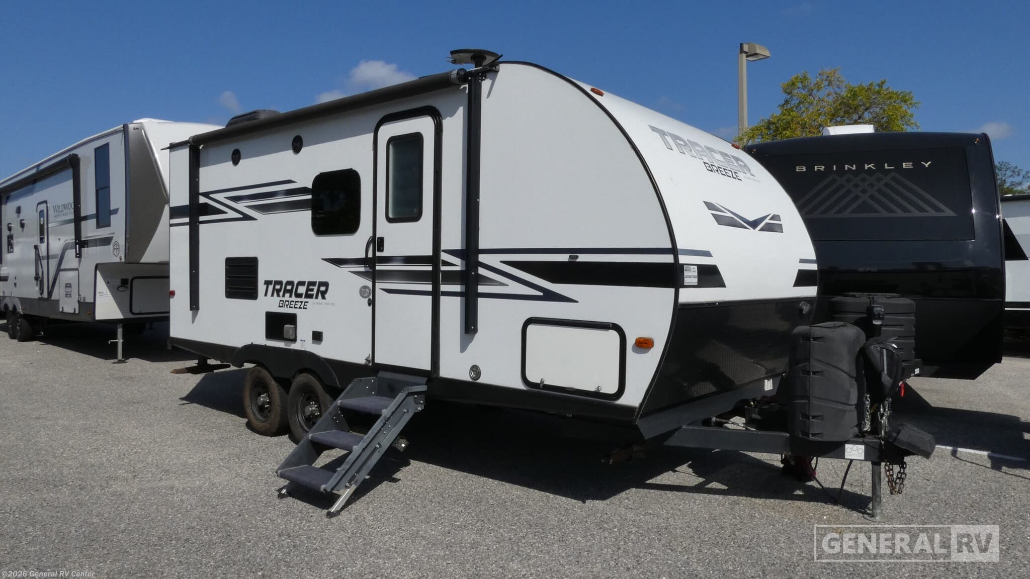 Used 2019 Prime Time Tracer Breeze 19MRB available in Orange Park, Florida