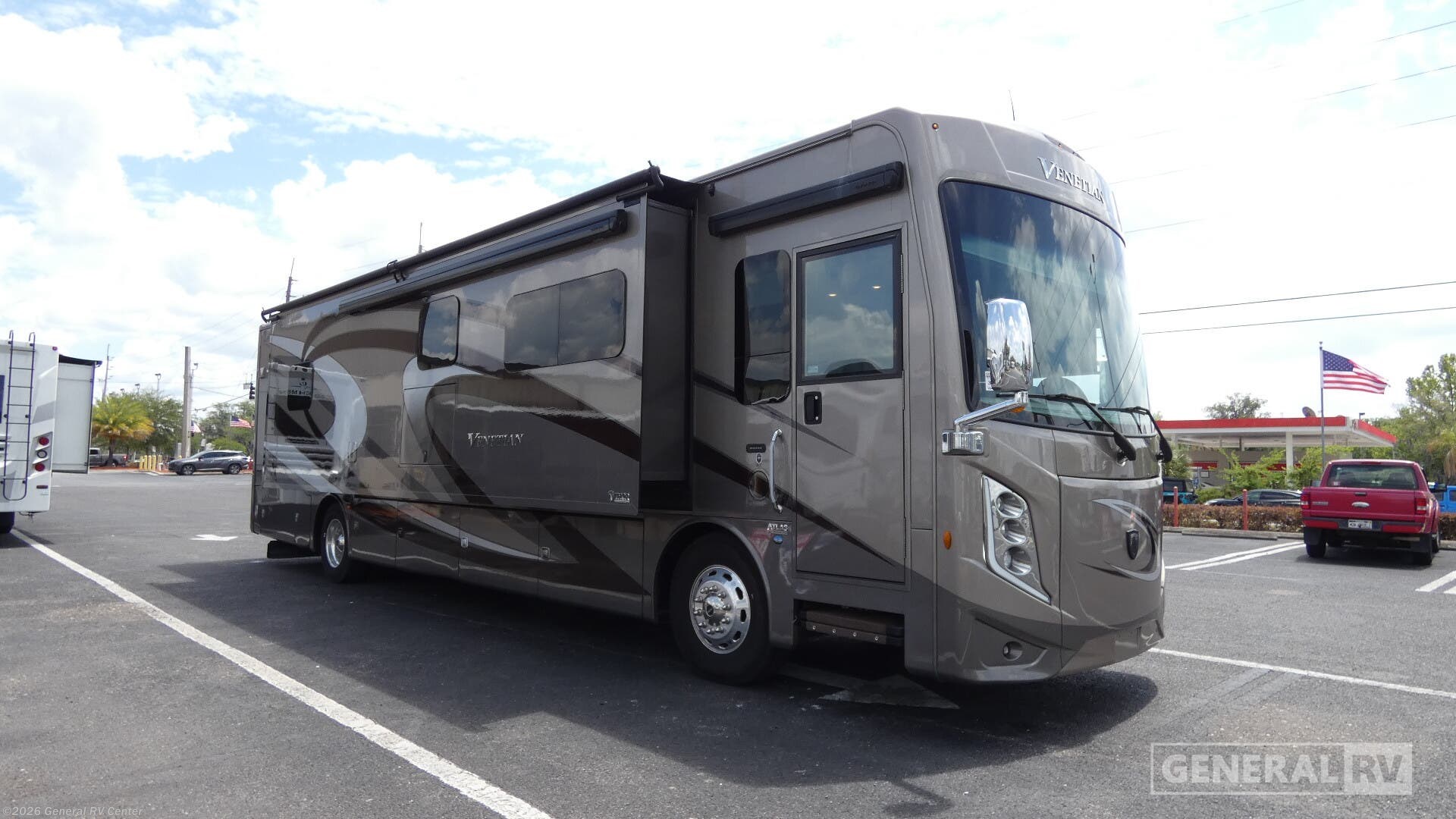 Used 2020 Thor Motor Coach Venetian R40 available in Orange Park, Florida