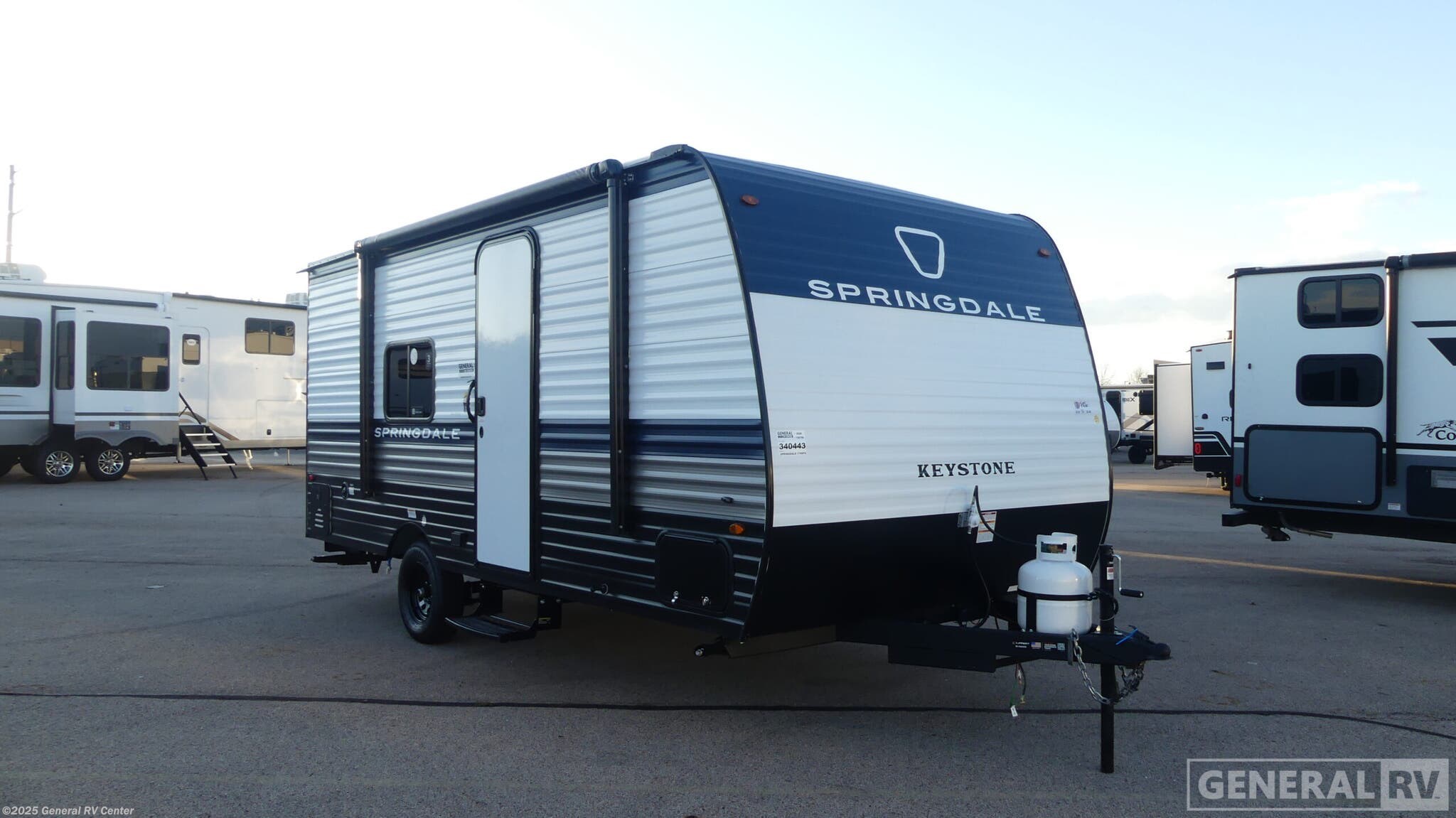 New 2026 Keystone Springdale Mini 1700FQ available in Huntley, Illinois
