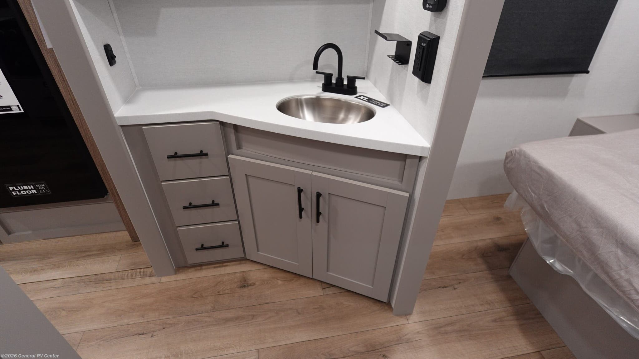 New 2026 Alliance RV Avenue 29RL available in Huntley, Illinois