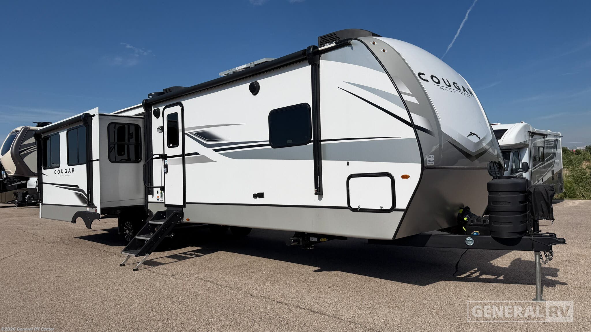 Used 2024 Keystone Cougar HALF TON 33RLI available in Huntley, Illinois