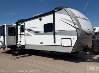 Used 2024 Keystone Cougar HALF TON 33RLI available in Huntley, Illinois