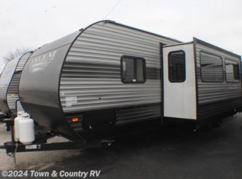 Used 2019 Forest River Salem 37BHSS2Q available in Clyde, Ohio