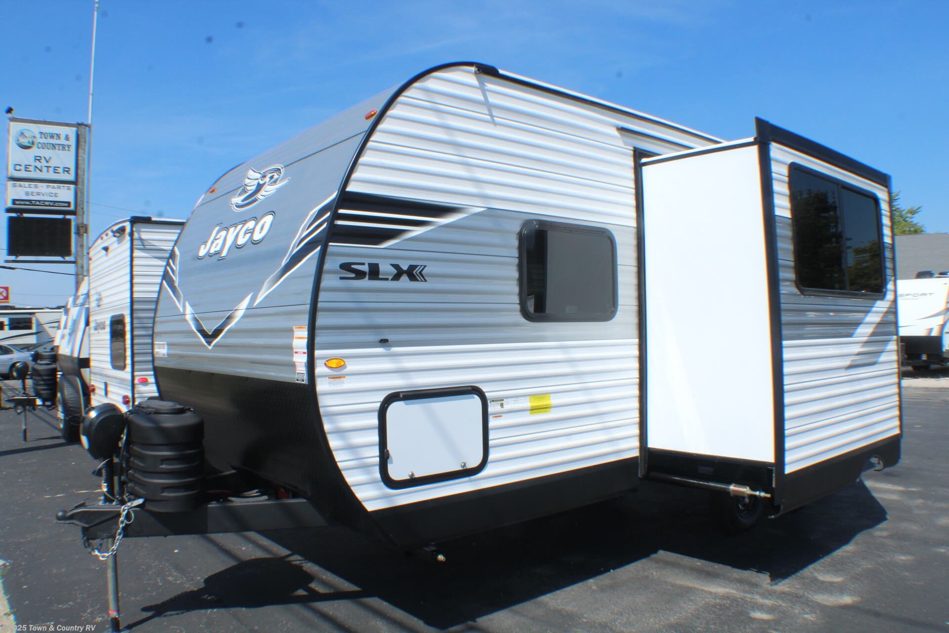 New 2026 Jayco Jay Flight SLX 200MKS available in Clyde, Ohio