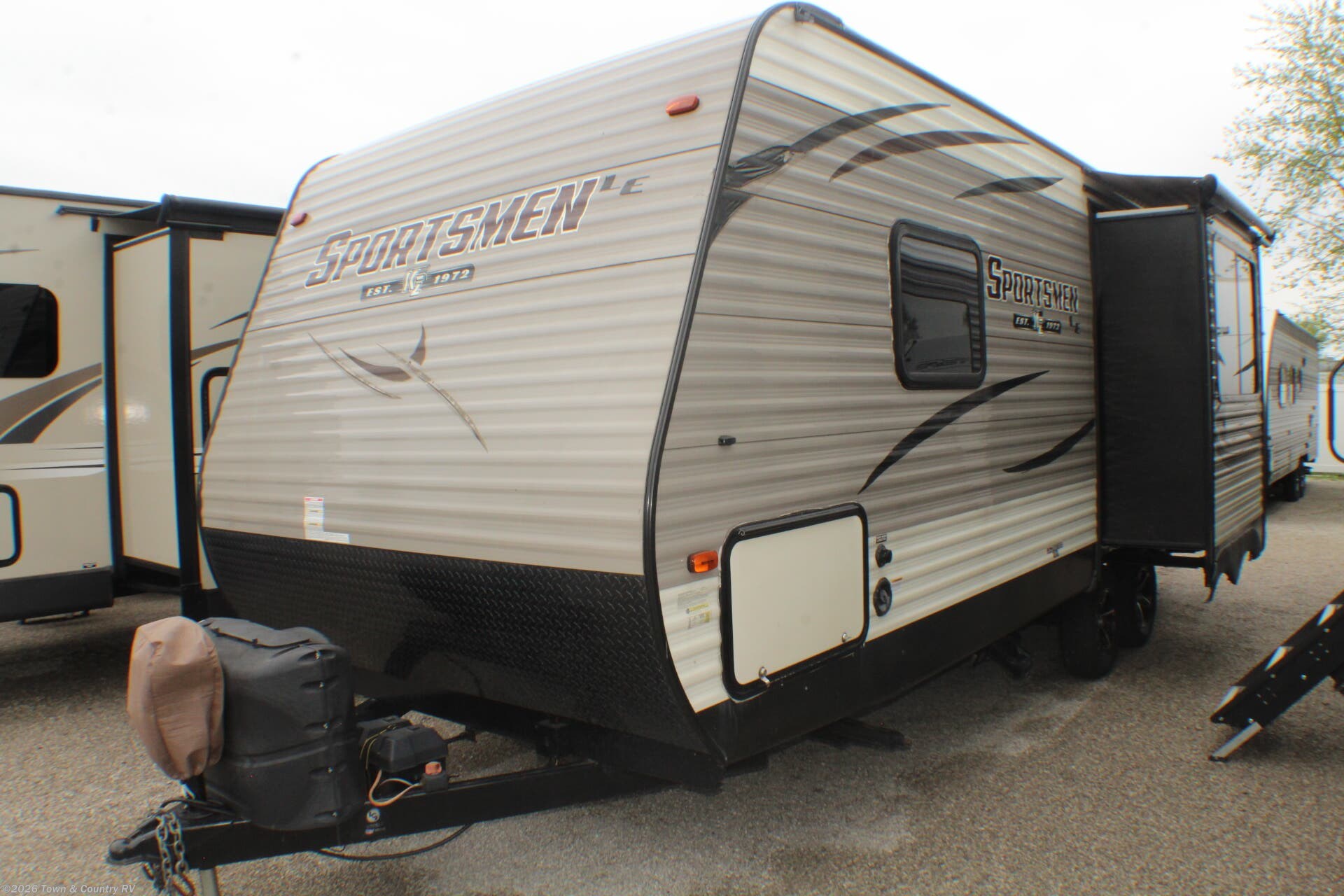 Used 2018 K-Z Sportsmen 231RKLE available in Clyde, Ohio